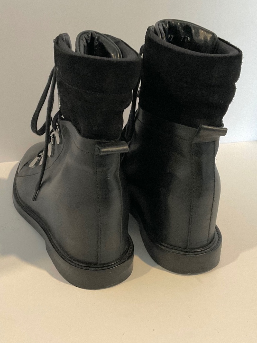 AQUATALIA Italy Clarisa Round Toe Leather/Suede Collar Booties Black Size 7.5 - Picture 4 of 13